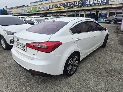 Kia K3