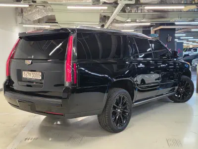 Cadillac Escalade