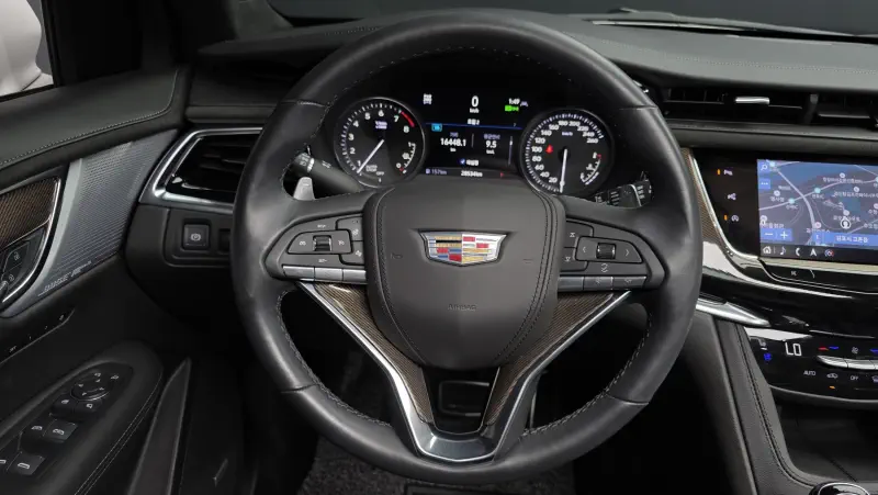 Cadillac XT6