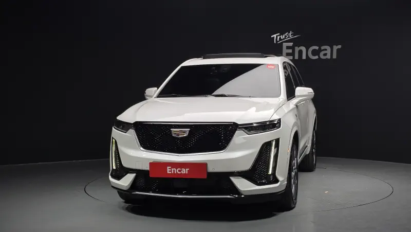 Cadillac XT6