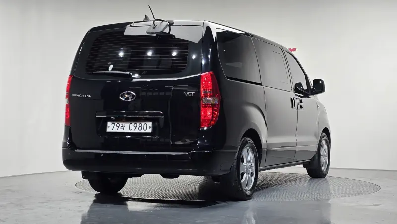 Hyundai Grand Starex
