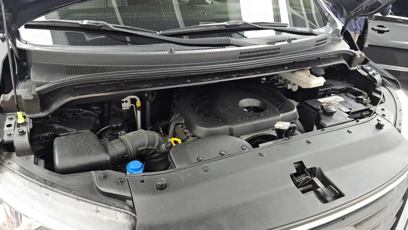 Hyundai Grand Starex