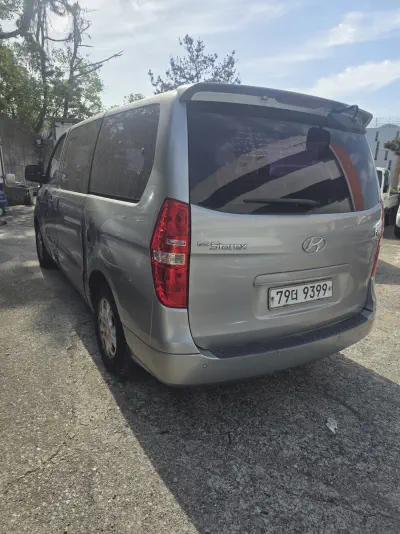 Hyundai Grand Starex