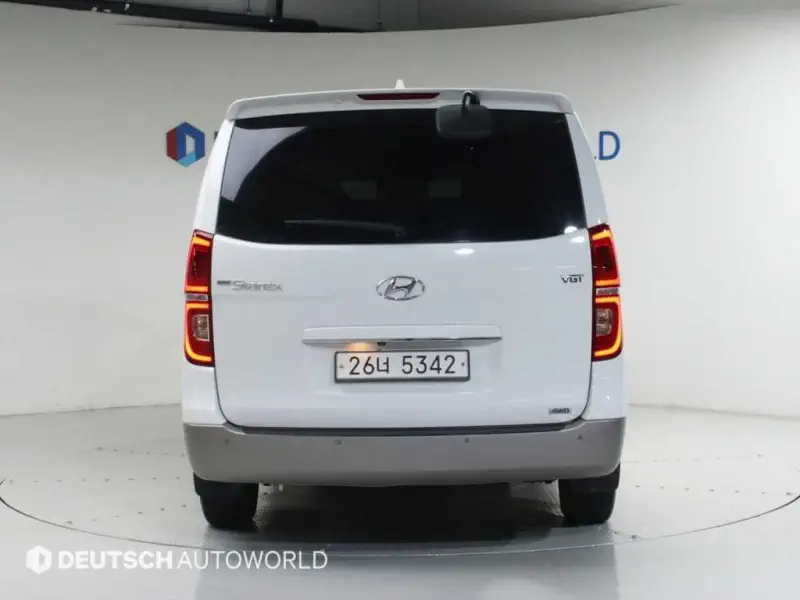 Hyundai Grand Starex