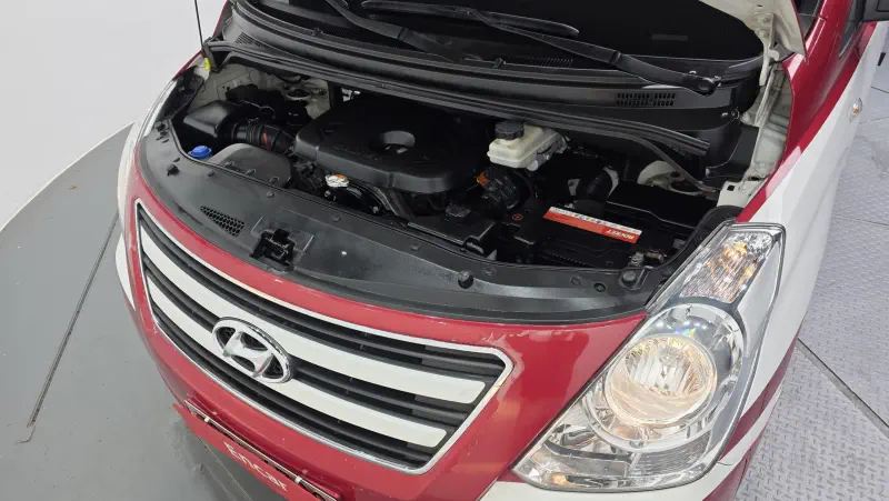 Hyundai Grand Starex