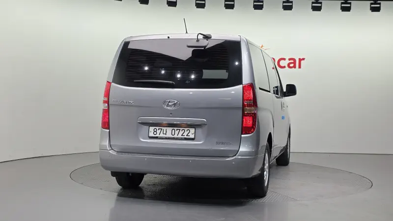 Hyundai Grand Starex
