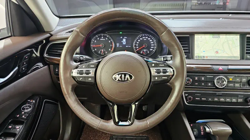 Kia K7