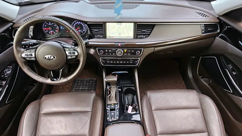 Kia K7