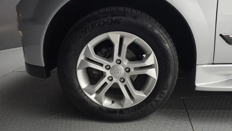 SsangYong Korando Sports