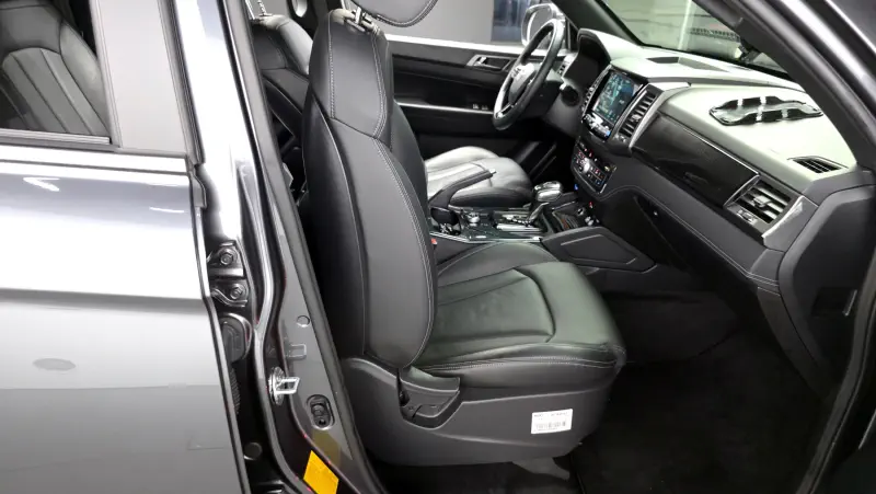 SsangYong Rexton Sports Khan