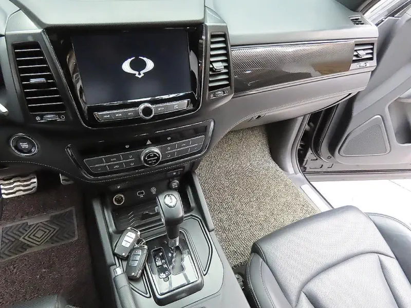 SsangYong Rexton Sports Khan