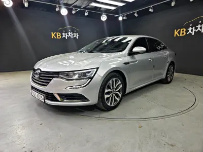 Renault SM6