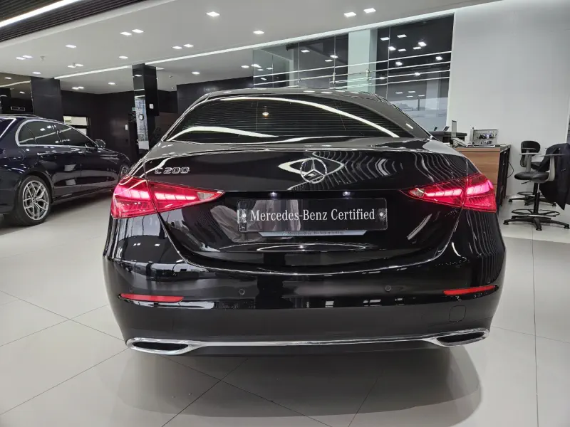 Mercedes-Benz C-Class