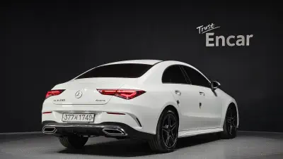 Mercedes-Benz CLA-Class
