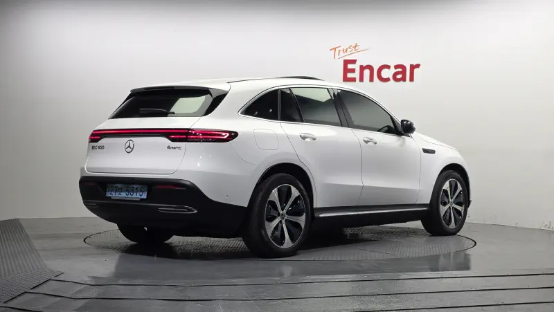 Mercedes-Benz EQC