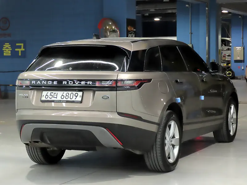 Land Rover RANGE ROVER VELAR