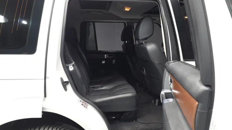 Land Rover DISCOVERY