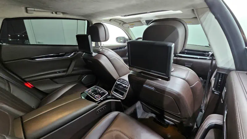 Maserati Quattroporte