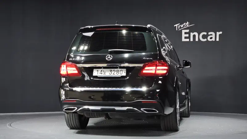 Mercedes-Benz GLS-Class
