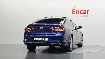 Renault SM6