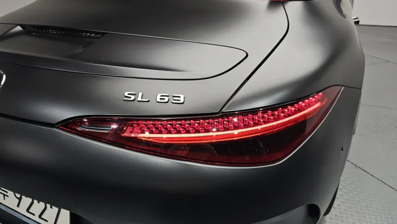 Mercedes-Benz SL-Class