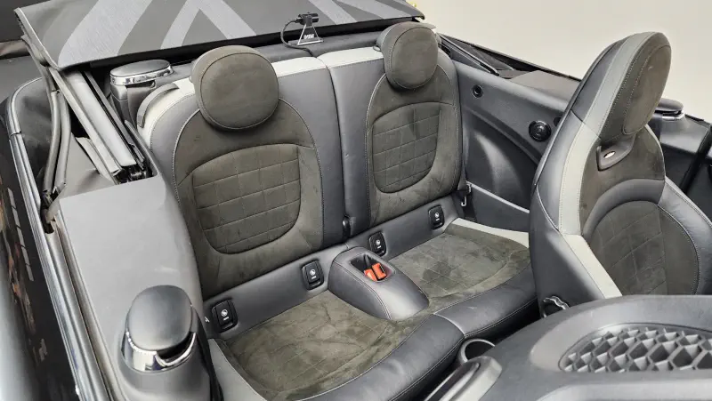 MINI Cabrio
