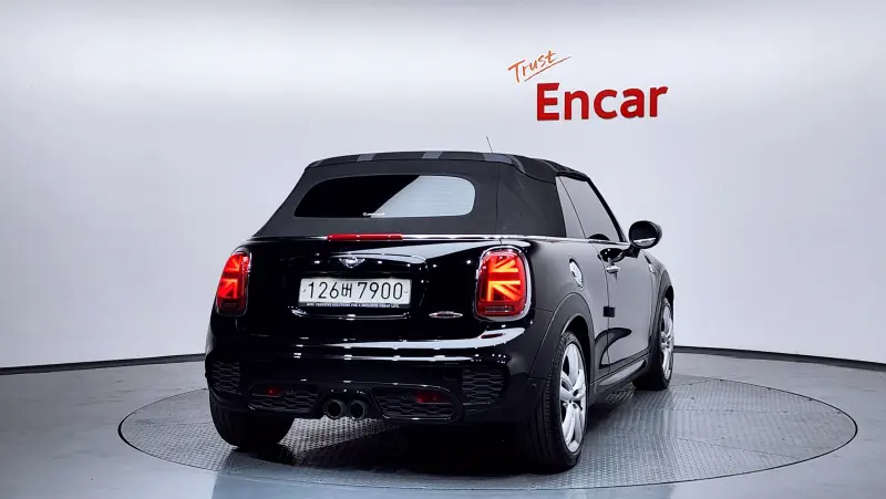 MINI Cabrio