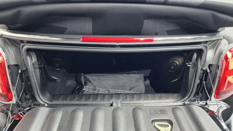 MINI Cabrio