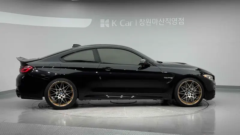 BMW M4