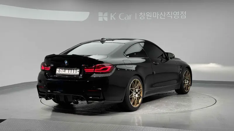 BMW M4