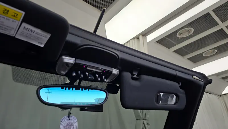 MINI Cooper Convertible