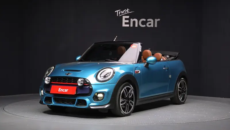MINI Cooper Convertible