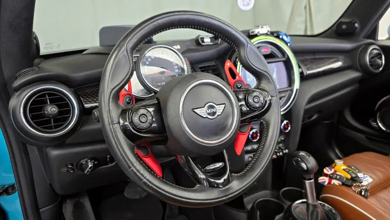 MINI Cooper Convertible