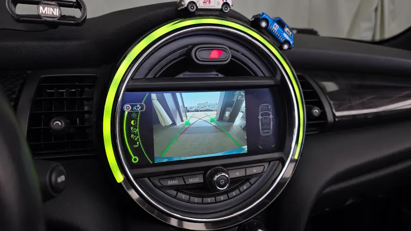 MINI Cooper Convertible