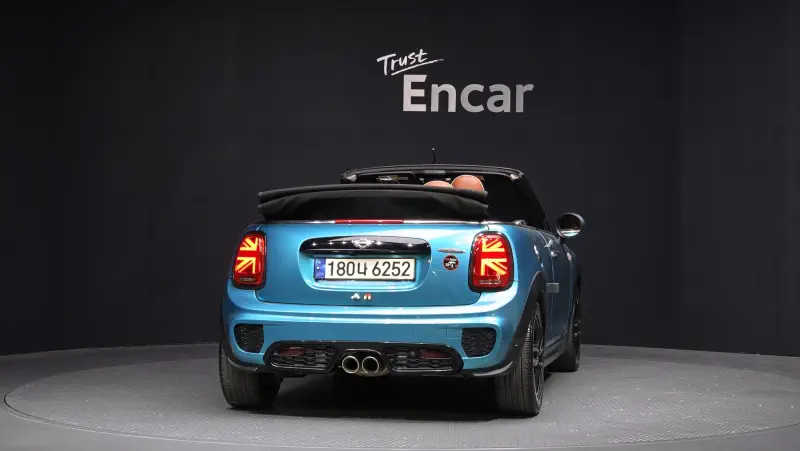 MINI Cooper Convertible