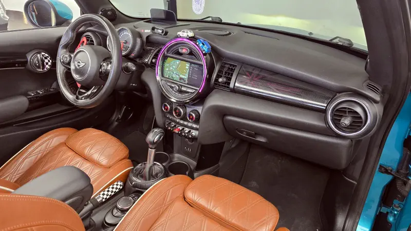 MINI Cooper Convertible