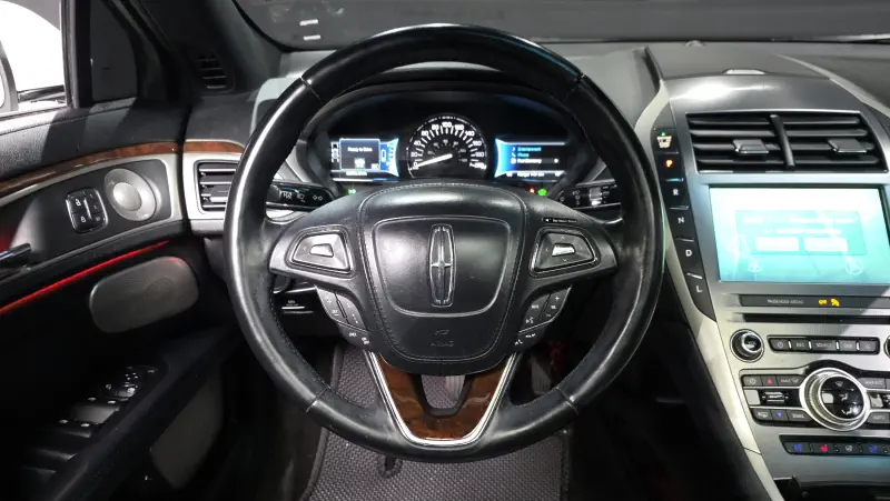 Lincoln MKZ
