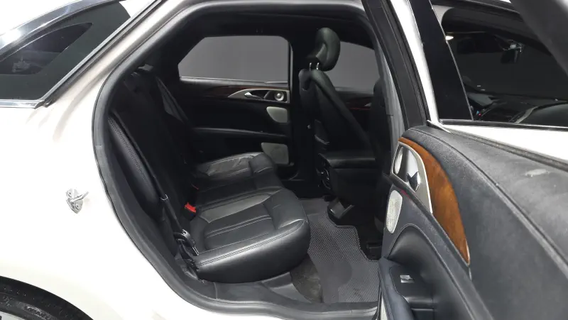 Lincoln MKZ