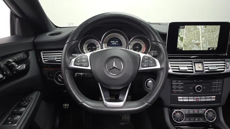 Mercedes-Benz CLS-Class