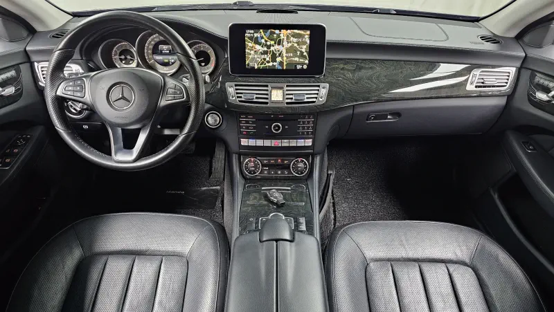 Mercedes-Benz CLS-Class