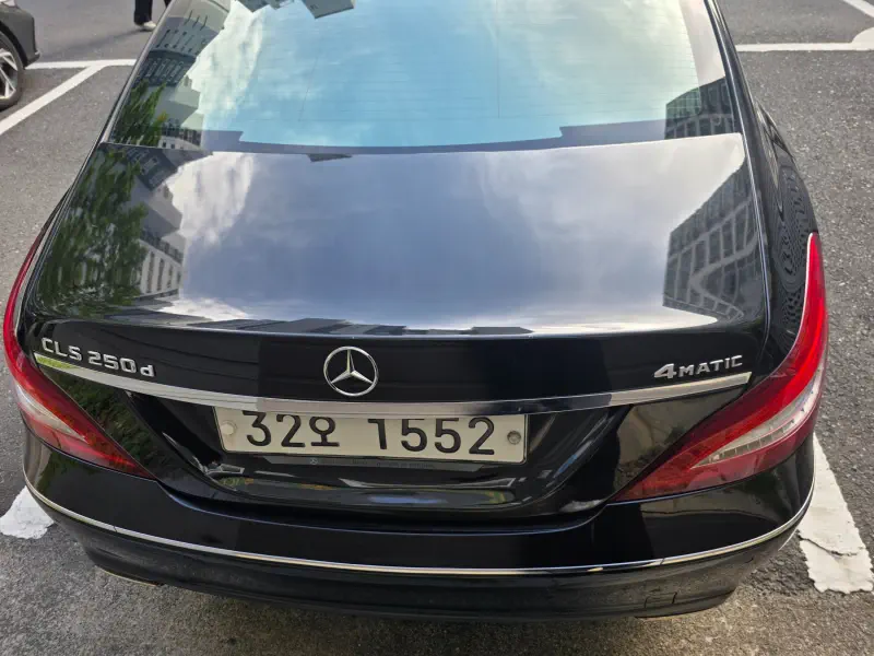 Mercedes-Benz CLS-Class