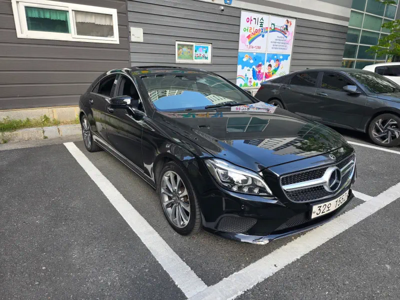 Mercedes-Benz CLS-Class
