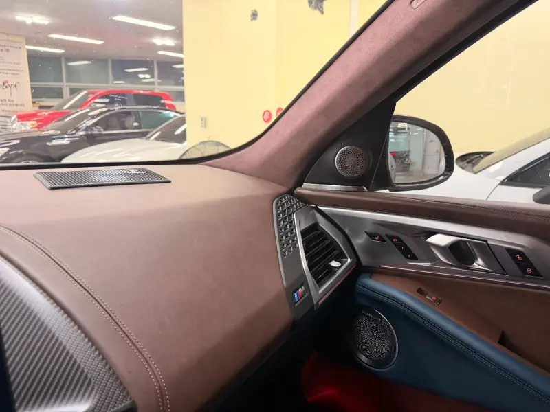 BMW XM