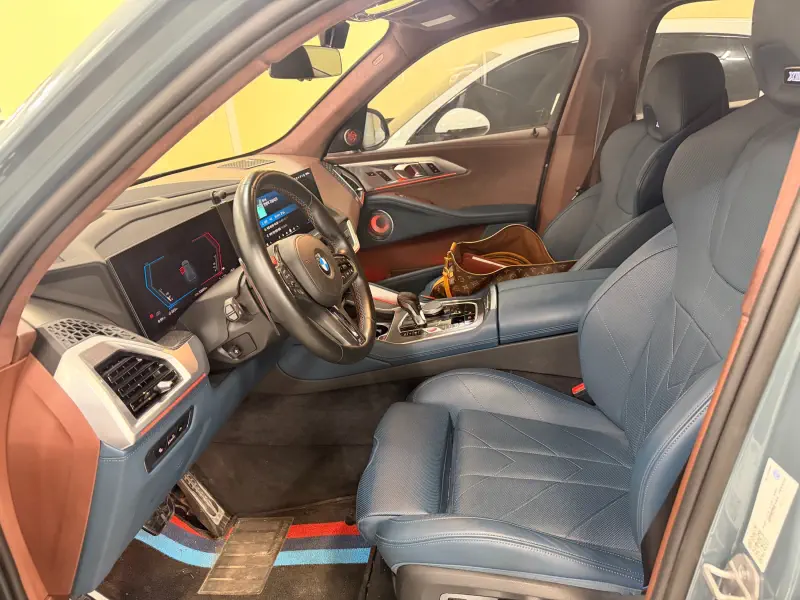 BMW XM