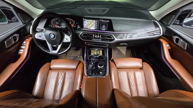 BMW X7