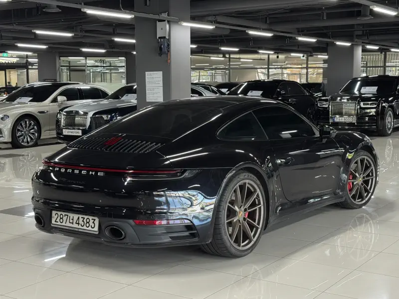 Porsche 911