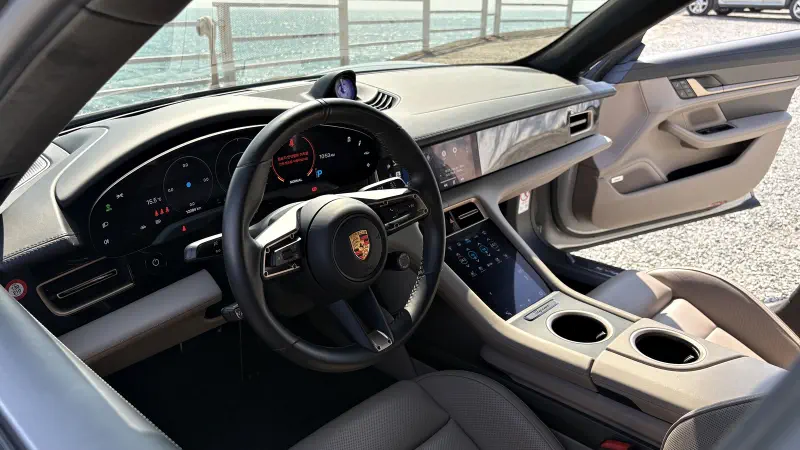 Porsche Taycan