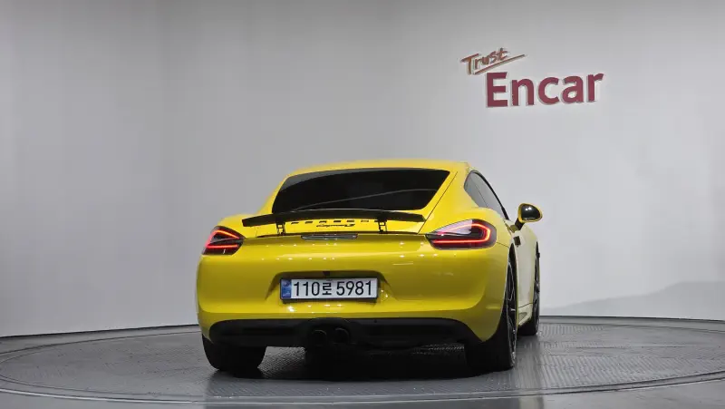 Porsche CAYMAN