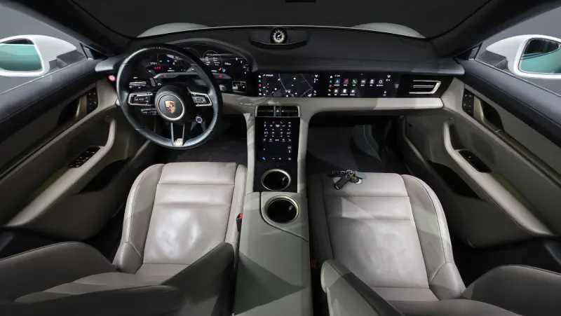 Porsche Taycan