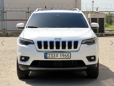 Jeep CHEROKEE